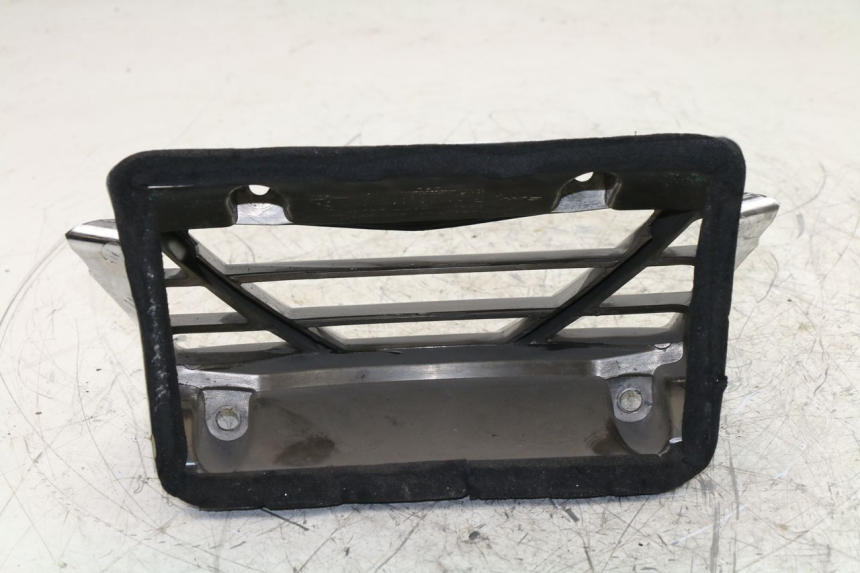 photo de GRILLE RADIATEUR SYM JOYRIDE 125 (2002 - 2009) - Zoom état d’usage