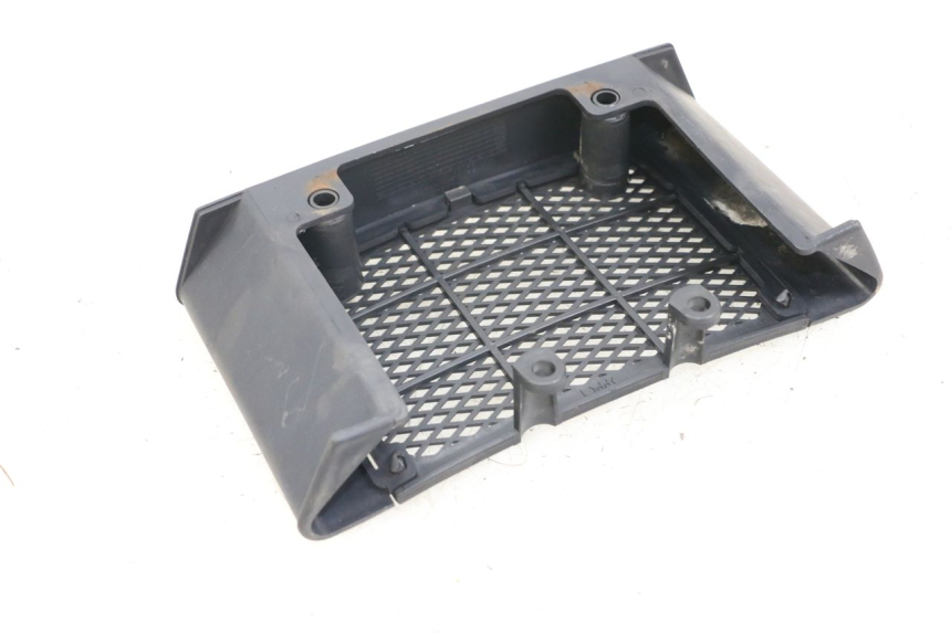 photo de GRILLE RADIATEUR DAELIM VL DAYSTAR 125 (2000 - 2011)