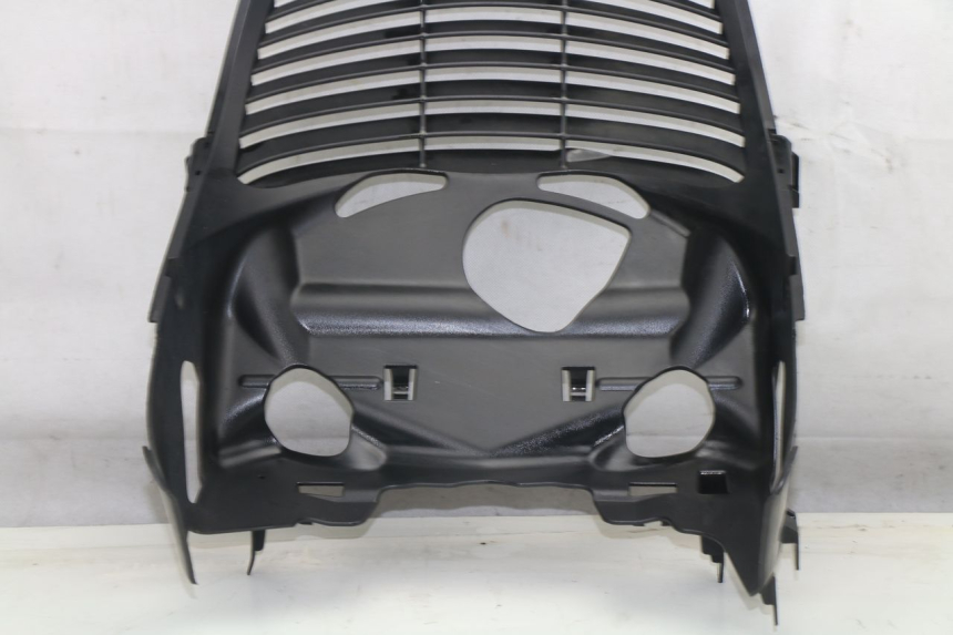 photo de GRILLE RADIATEUR YAMAHA X-MAX ABS 125 (2010 - 2014)