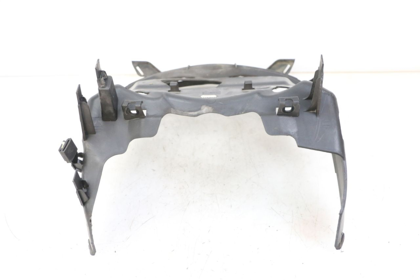 photo de GRILLE RADIATEUR YAMAHA X-MAX XMAX ABS 250 (2010 - 2012) - Points de fixation