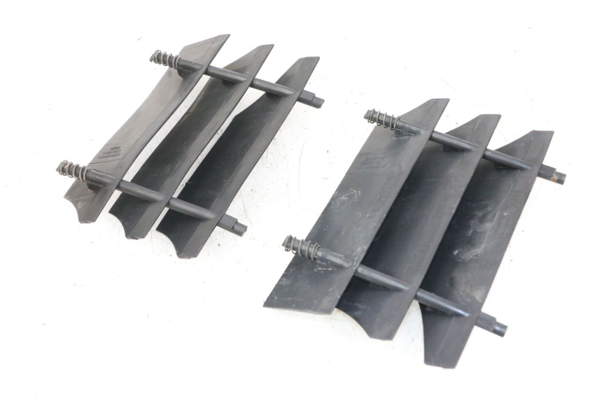 photo de Radiator grille HYOSUNG XRX 125 (2000 - 2008)