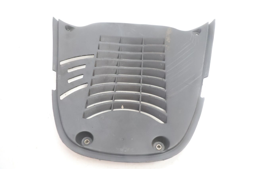 photo de GRILLE RADIATEUR YAMAHA YP MAJESTY 125 (2007 - 2010) - Vue principale