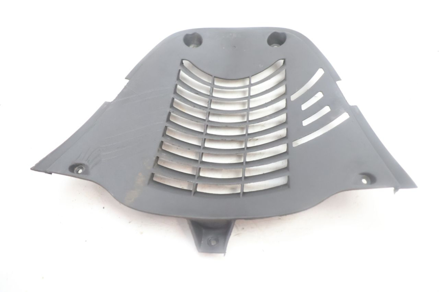 photo de GRILLE RADIATEUR YAMAHA YP MAJESTY 125 (2007 - 2010) - Autre angle de vue
