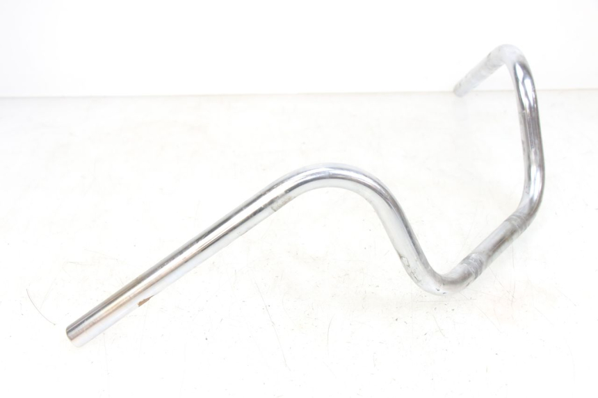 photo de GUIDON HONDA CA REBEL 125 (1995 - 2001) - Gros plan technique