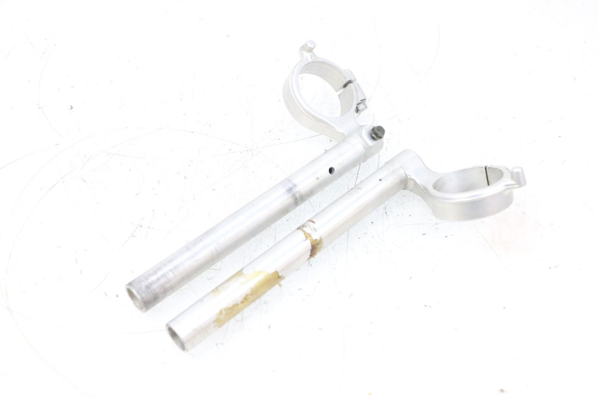 photo de GUIDON SUZUKI GSXR GSX-R 1000 (2003 - 2004) - Points de fixation