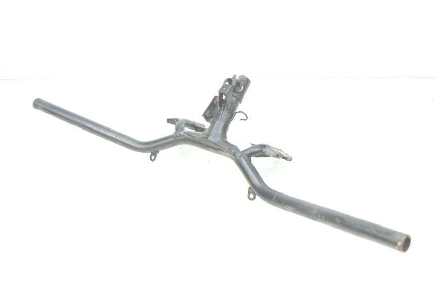 photo de GUIDON SUZUKI SIXTEEN 125 (2008 - 2010) - Autre angle de vue