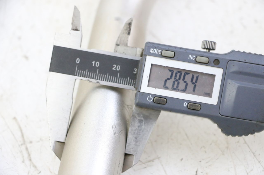 photo de GUIDON KTM SUPERENDURO R 950 (2005 - 2009)