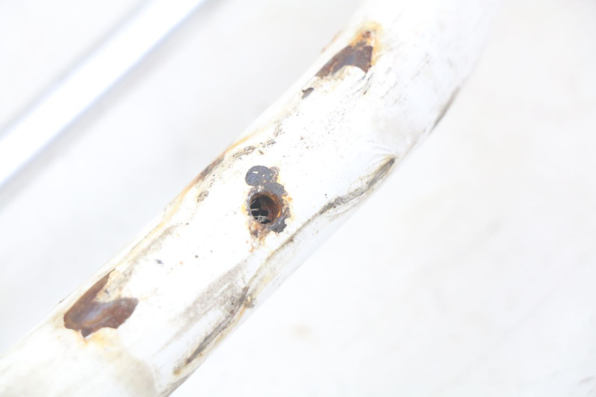 photo de GUIDON PEUGEOT TKR TREKKER FURIOUS 50 (2005 - 2014) - Détail de la pièce