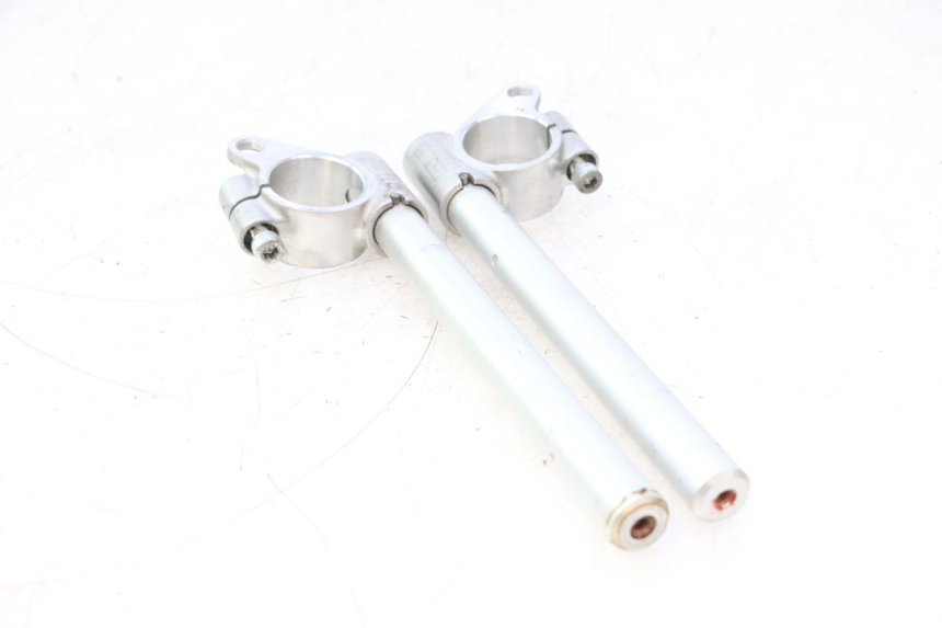 photo de GUIDON KAWASAKI ZX-6R ZX6R 600 (1995 - 1997) - Points de fixation