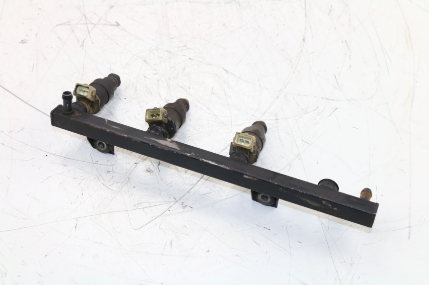 photo de INJECTEUR BMW K100 1000 (1982 - 1990) - Détail de la pièce