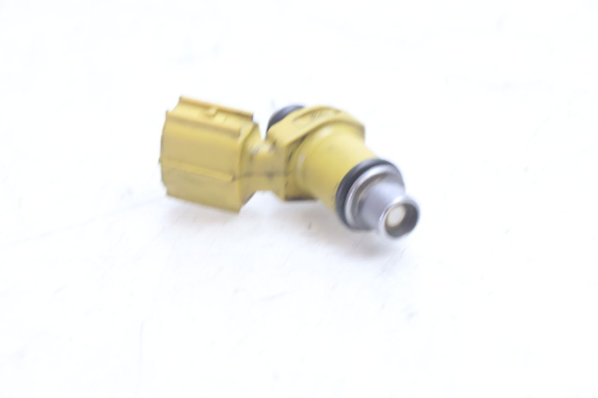 photo de INJECTEUR SUZUKI BURGMAN 125 (2007 - 2014) - Gros plan technique