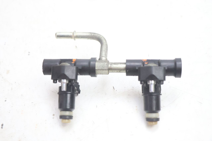 photo de INJECTEUR SUZUKI BURGMAN EXECUTIVE ABS 650 (2006 - 2012) - Autre angle de vue