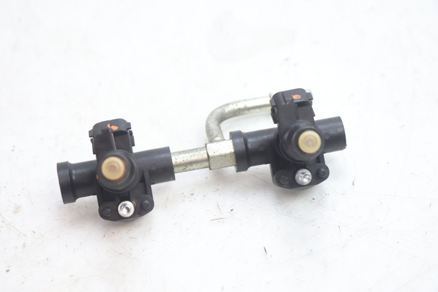 photo de INJECTEUR SUZUKI BURGMAN EXECUTIVE ABS 650 (2006 - 2012) - Vue d’ensemble