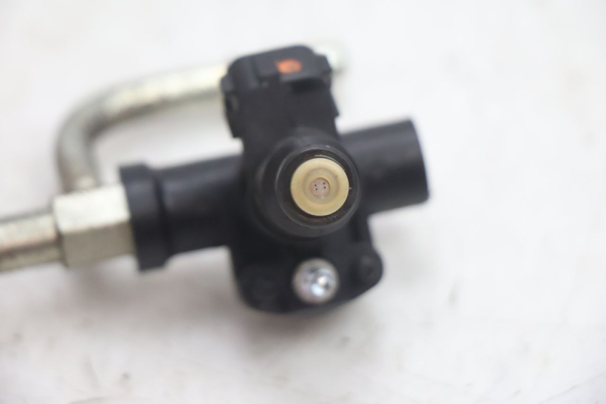 photo de INJECTEUR SUZUKI BURGMAN EXECUTIVE ABS 650 (2006 - 2012) - État de surface