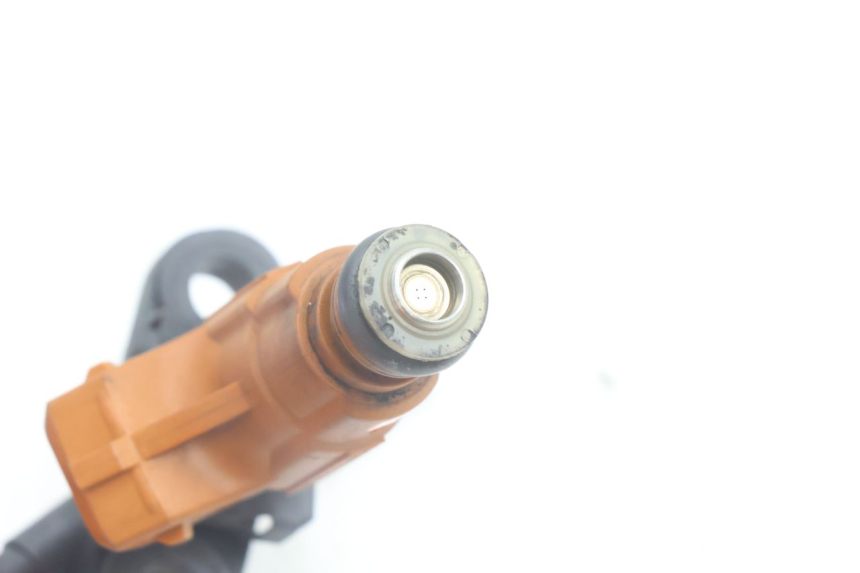photo de INJECTEUR BMW C1 125 (2000 - 2003) - Autre angle de vue