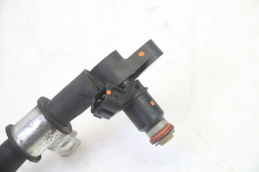 photo de INJECTEUR HONDA FES S-WING SWING ABS 125 (2007 - 2015)