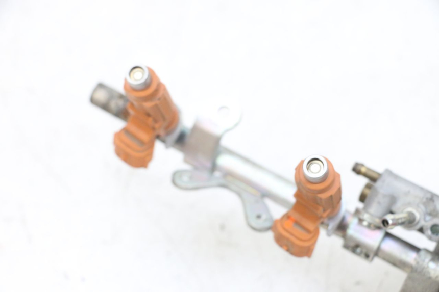 photo de INJECTEUR YAMAHA FJR ABS 1300 (2006 - 2012) - Zoom état d’usage