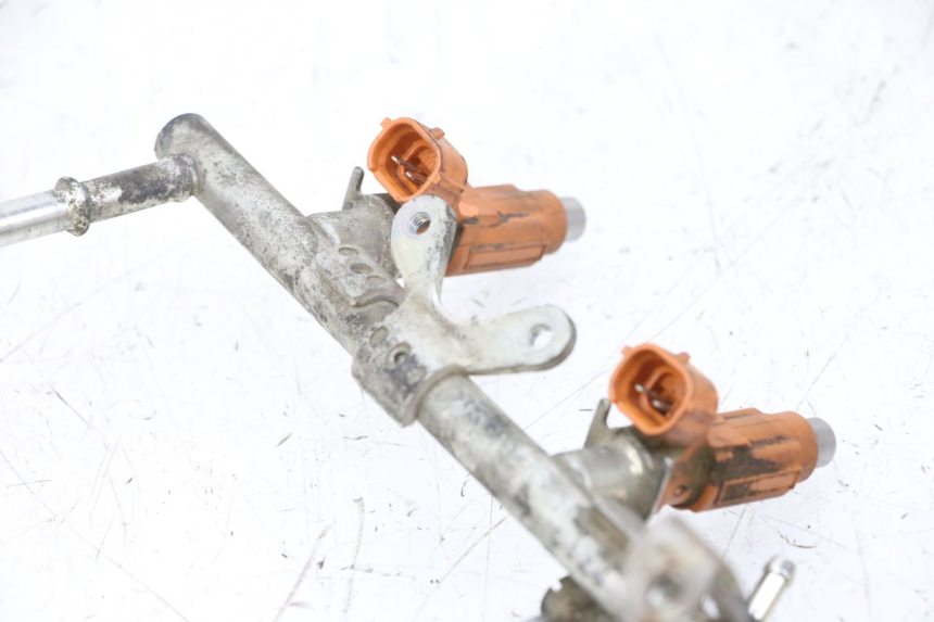 photo de INJECTEUR YAMAHA FJR ABS 1300 (2006 - 2012) - Vue d’ensemble