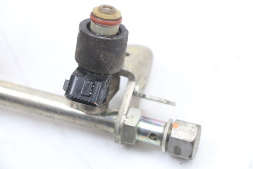 photo de INJECTEUR HONDA FJS SILVER WING SILVERWING 400 (2005 - 2008)