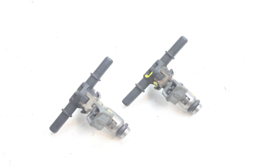 photo de INJECTEUR GILERA GP 800 (2007 - 2013) - Détail de la pièce