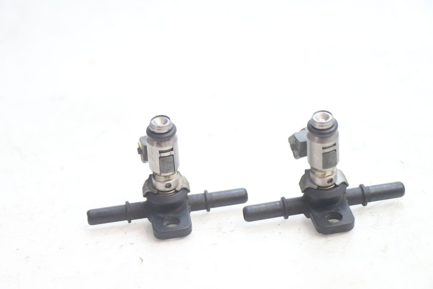 photo de INJECTEUR GILERA GP 800 (2007 - 2013) - Vue d’ensemble