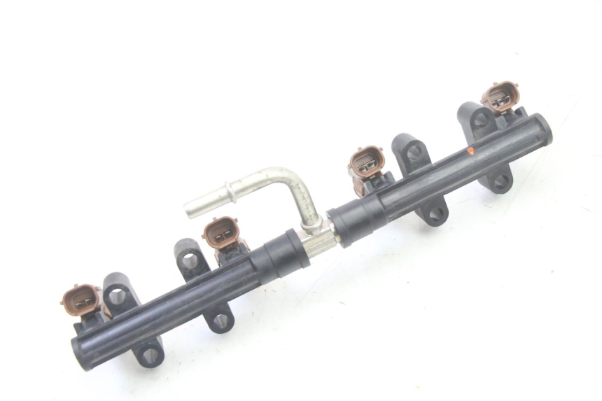 photo de INJECTEUR SUZUKI GSR 750 (2011 - 2017)
