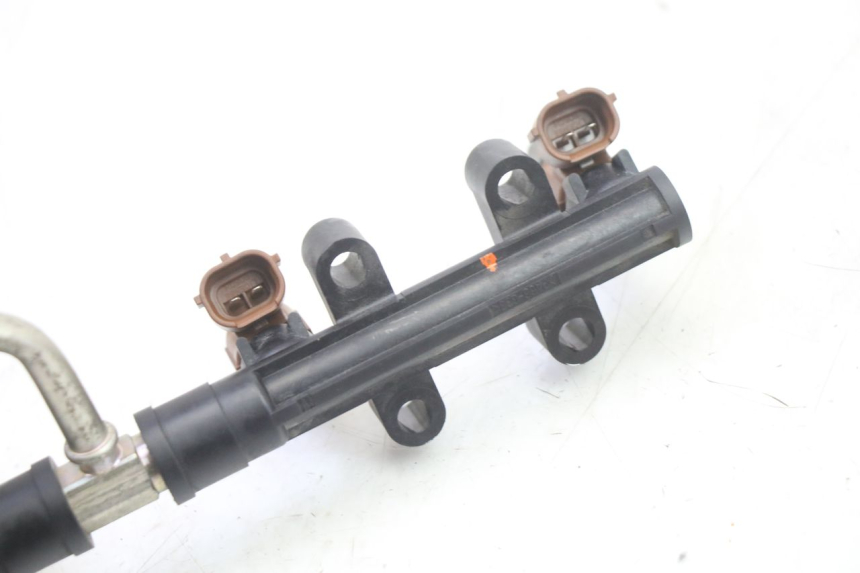 photo de INJECTEUR SUZUKI GSR 750 (2011 - 2017)