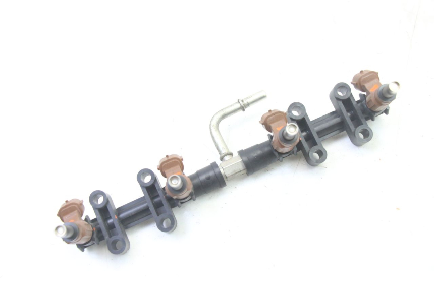 photo de INJECTEUR SUZUKI GSR 750 (2011 - 2017)