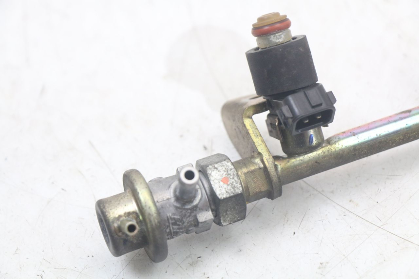 photo de INJECTEUR HONDA FJS SILVERWING SILVER WING 600 (2001 - 2010)