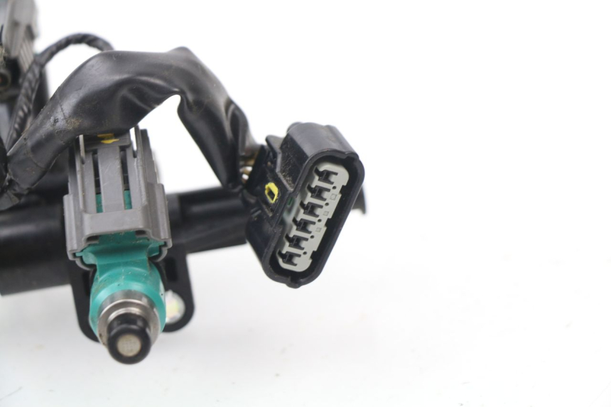 photo de INJECTEUR HONDA VFR F 1200 (2010 - 2015)