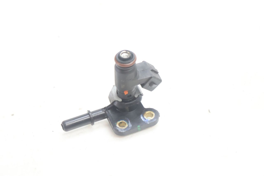 photo de INJECTEUR PIAGGIO MP3 HPE 530 (2022 - 2026) - Gros plan technique