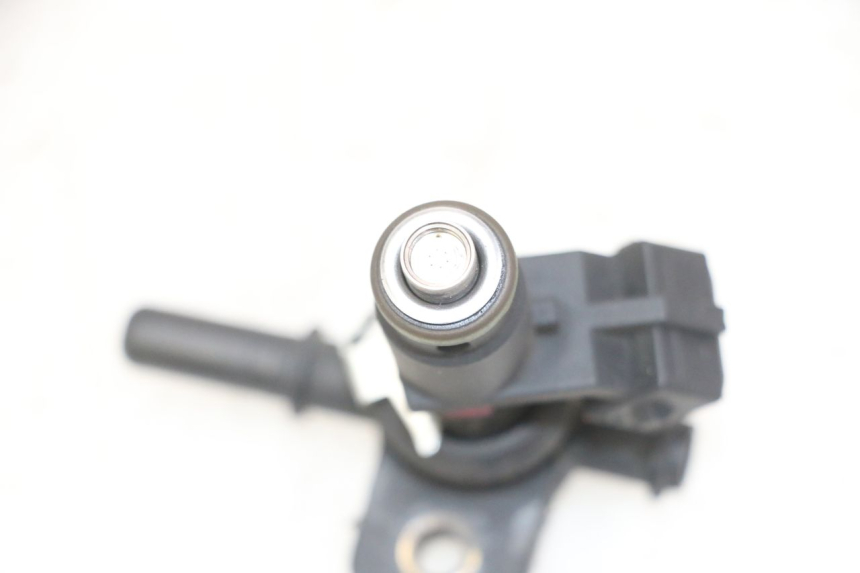 photo de INJECTEUR PIAGGIO MP3 LT 300 (2010 - 2016)