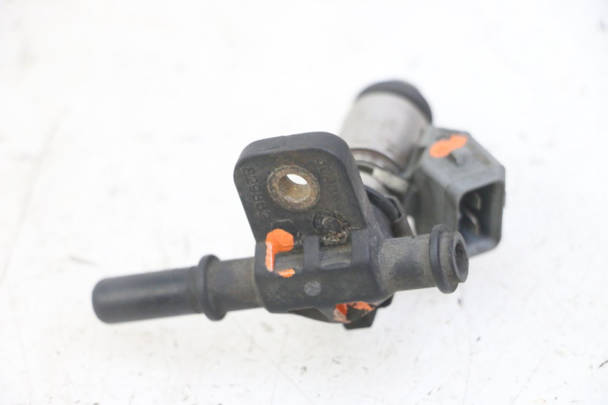 photo de INJECTEUR PIAGGIO MP3 LT 400 (2007 - 2012)