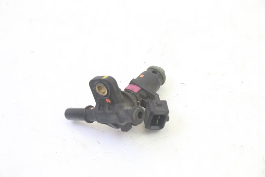 photo de INJECTEUR PIAGGIO MP3 LT 300 (2010 - 2016) - Autre angle de vue