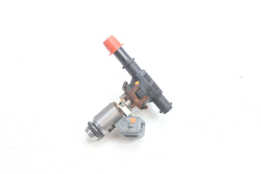 photo de INJECTEUR PIAGGIO MP3 LT 400 (2007 - 2012) - Zoom état d’usage