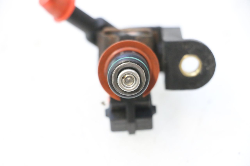 photo de INJECTEUR KYMCO LIKE 4T 50 (2019 - 2025) - Gros plan technique