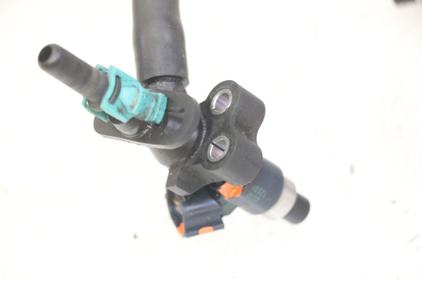 photo de INJECTEUR HONDA NTV DEAUVILLE ABS 700 (2007 - 2016)