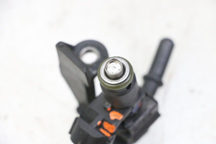 photo de INJECTEUR PEUGEOT SATELIS 125 (2013 - 2018)
