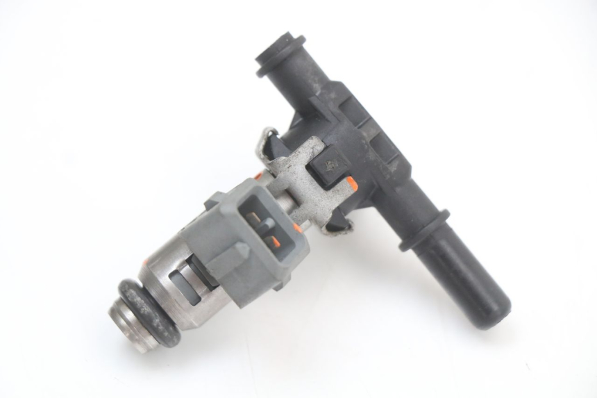photo de INJECTEUR PIAGGIO X10 125 (2012 - 2017)
