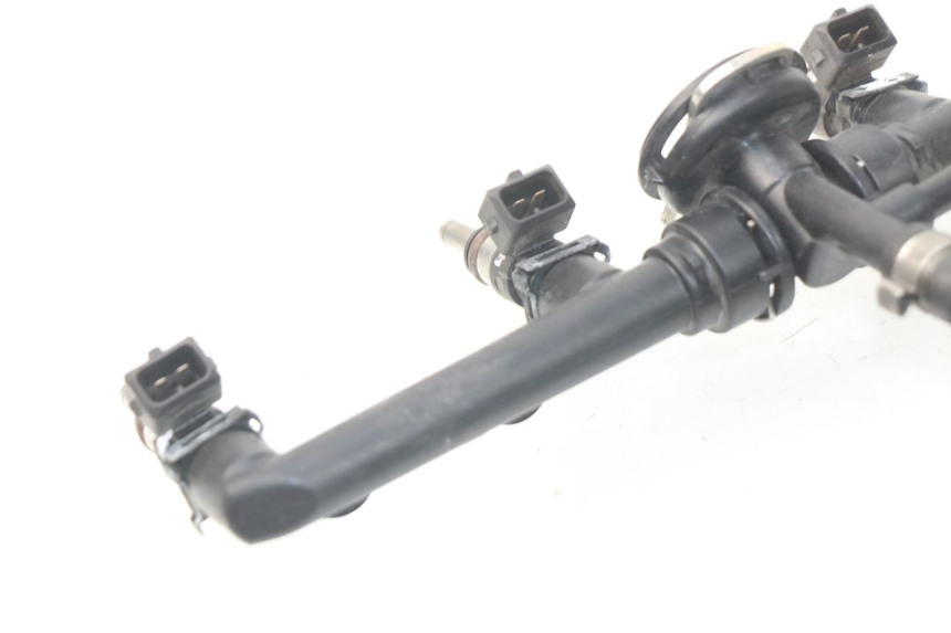 photo de INJECTEUR BMW S RR ABS S1000RR 1000 (2009 - 2011) - Zoom composants