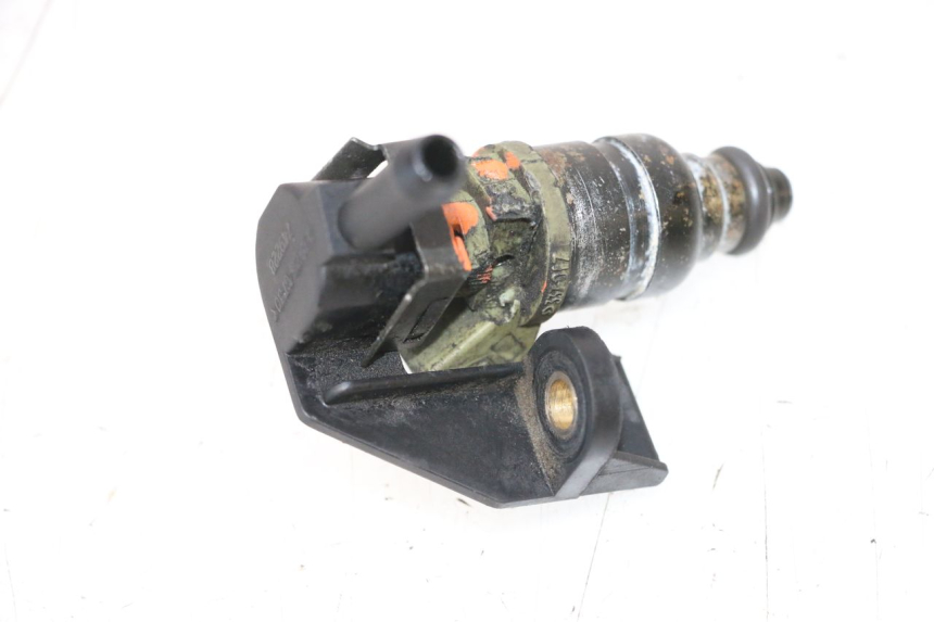 photo de INJECTEUR PEUGEOT SATELIS COMPRESSOR K15 125 (2006 - 2009) - Détail de la pièce