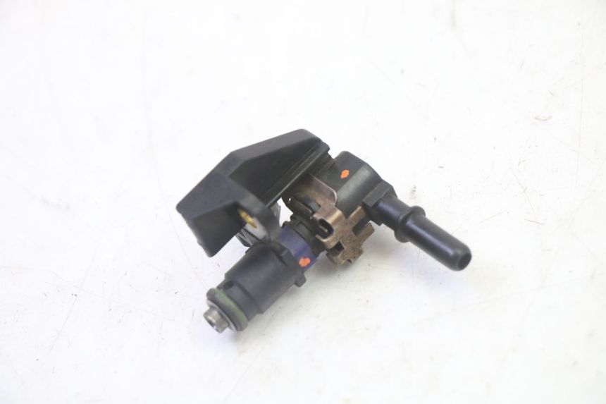 photo de INJECTEUR PEUGEOT SATELIS 125 (2013 - 2018)
