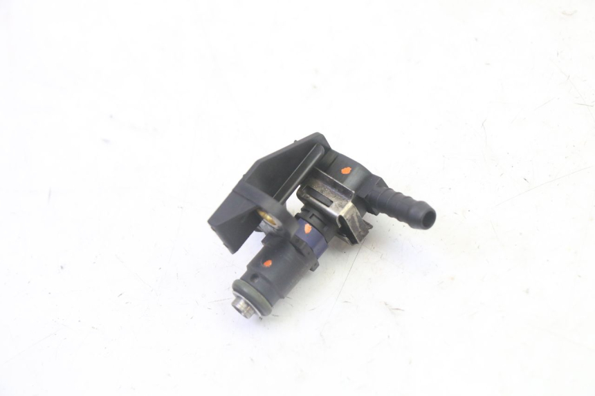 photo de INJECTEUR PEUGEOT SATELIS 125 (2006 - 2009)