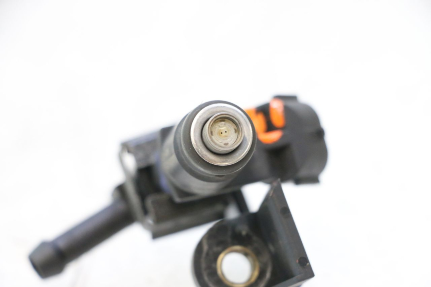 photo de INJECTEUR PEUGEOT SATELIS 125 (2006 - 2009) - Zoom état d’usage