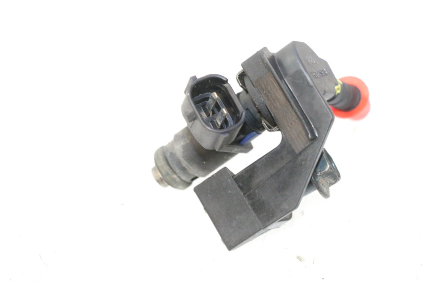 photo de INJECTEUR PEUGEOT SATELIS 125 (2006 - 2009) - Zoom état d’usage