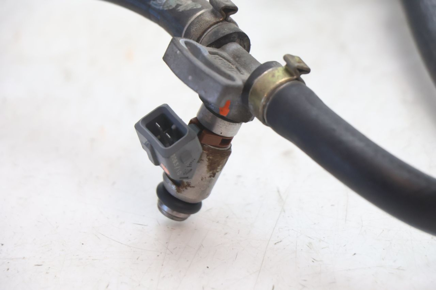 photo de INJECTEUR DUCATI SS IE DS CARENEE 1000 (2002 - 2006) - Détail de la pièce