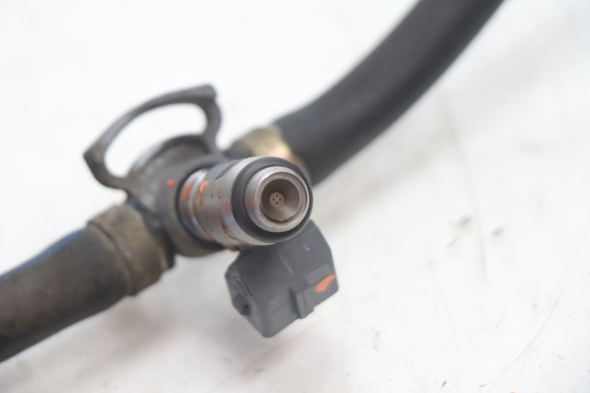 photo de INJECTEUR DUCATI SS IE DS CARENEE 1000 (2002 - 2006) - Points de fixation