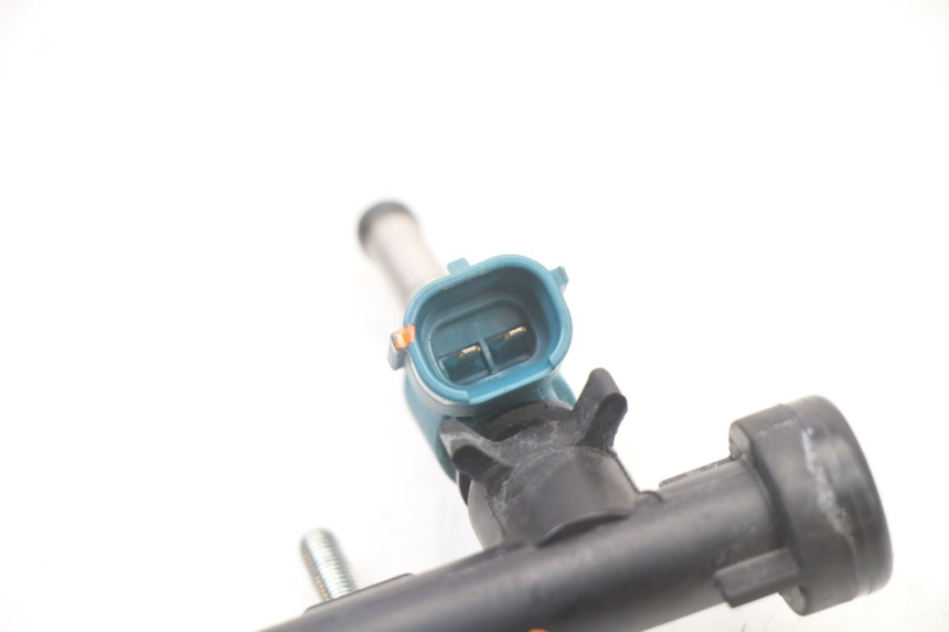 photo de INJECTEUR YAMAHA TRACER 7 700 (2020 - 2024) - Gros plan technique