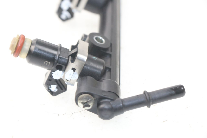 photo de INJECTEUR TRIUMPH SPRINT ST ABS 1050 (2005 - 2007)