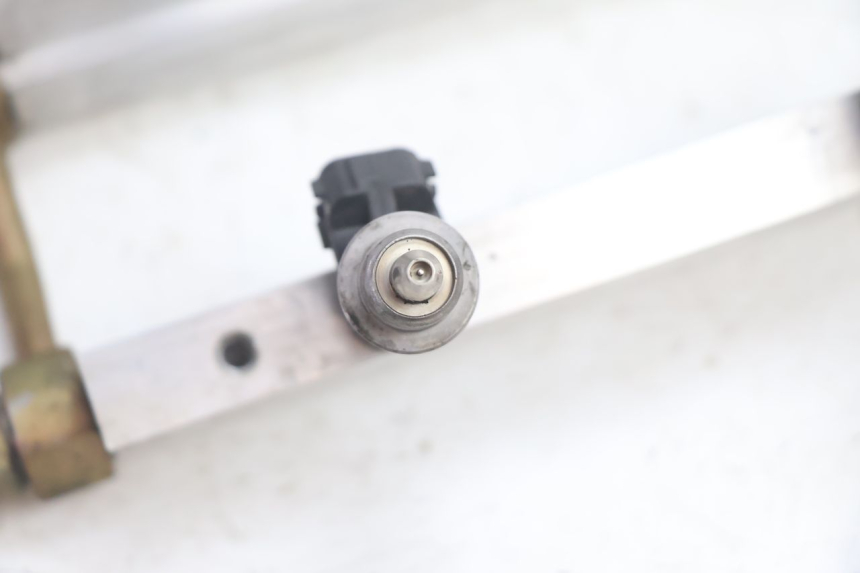 photo de INJECTEUR HONDA VFR FI RC46 800 (1998 - 2001) - Vue d’ensemble